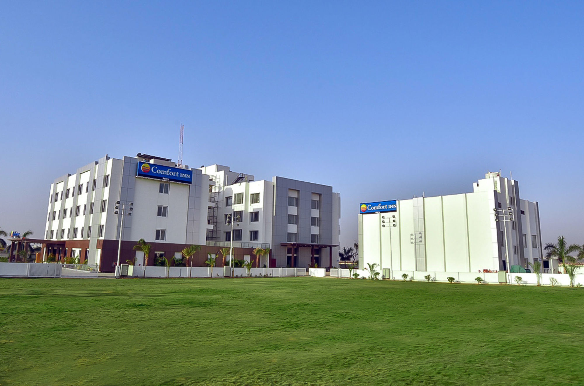 Comfort Inn Donil Βαντοντάρα Εξωτερικό φωτογραφία