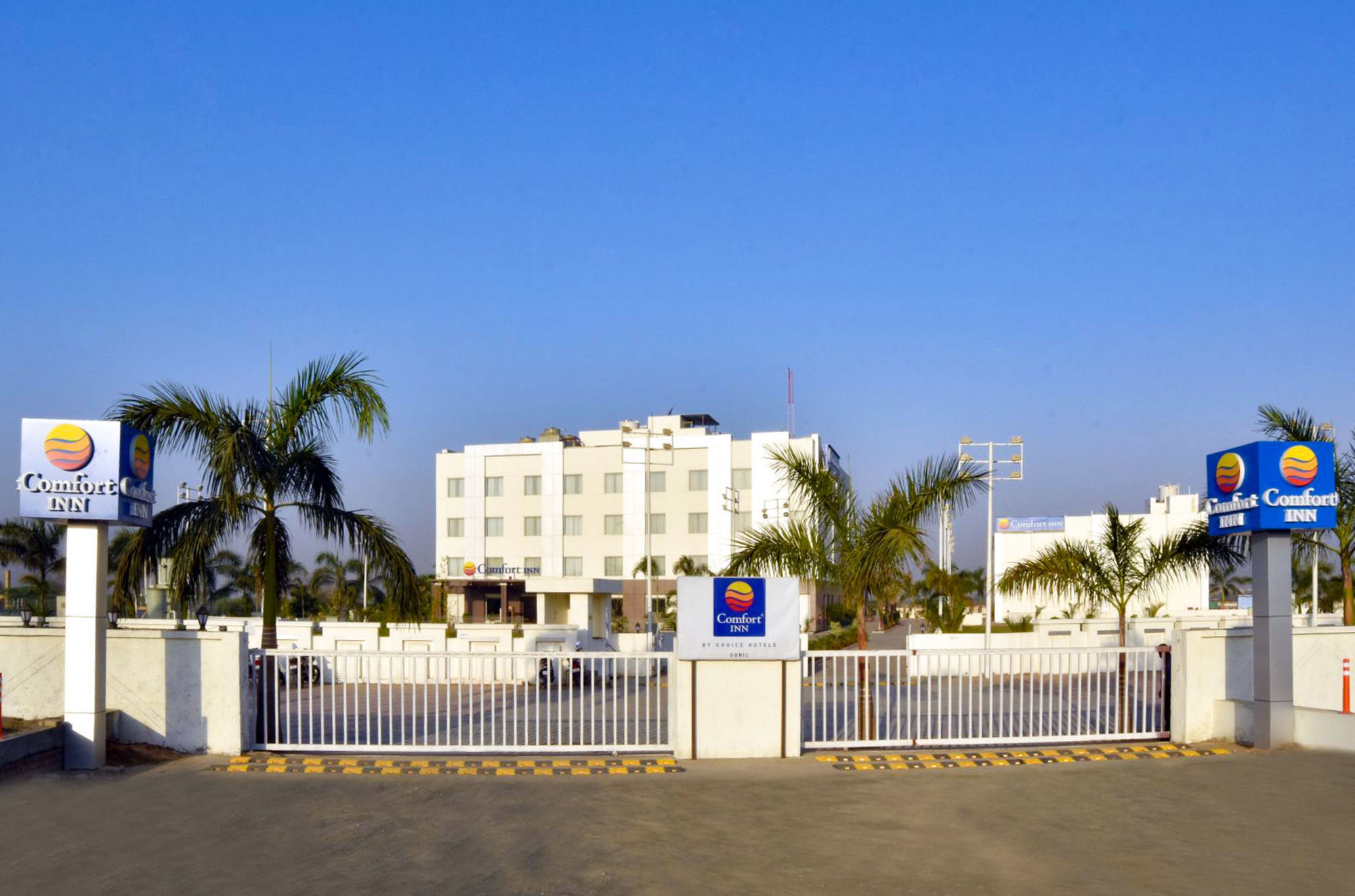 Comfort Inn Donil Βαντοντάρα Εξωτερικό φωτογραφία