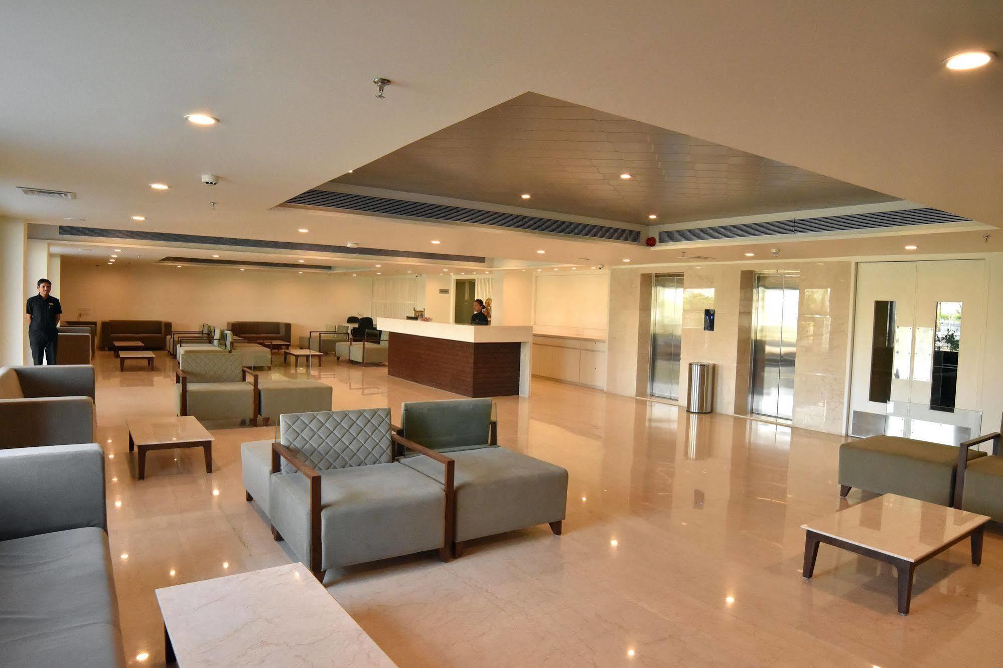 Comfort Inn Donil Βαντοντάρα Εξωτερικό φωτογραφία
